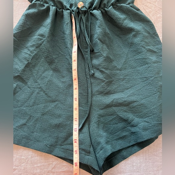 3/$10 🏷️ SHEIN Romper - Picture 4 of 9